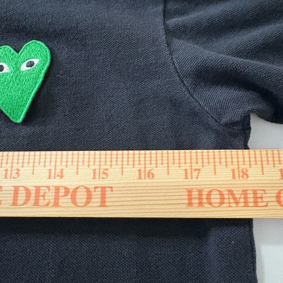 Comme des Garçon Play Kids Black Polo Shirt with Green Heart Patch. Size Large - Picture 11 of 14